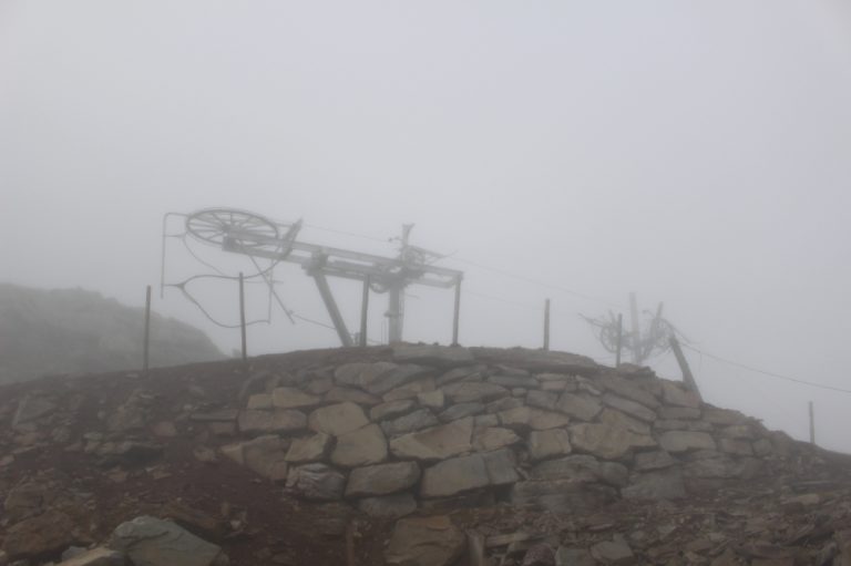 MendiaK Cotomañinos, Cuchillón y Tres Mares Al filo de lo Improbable